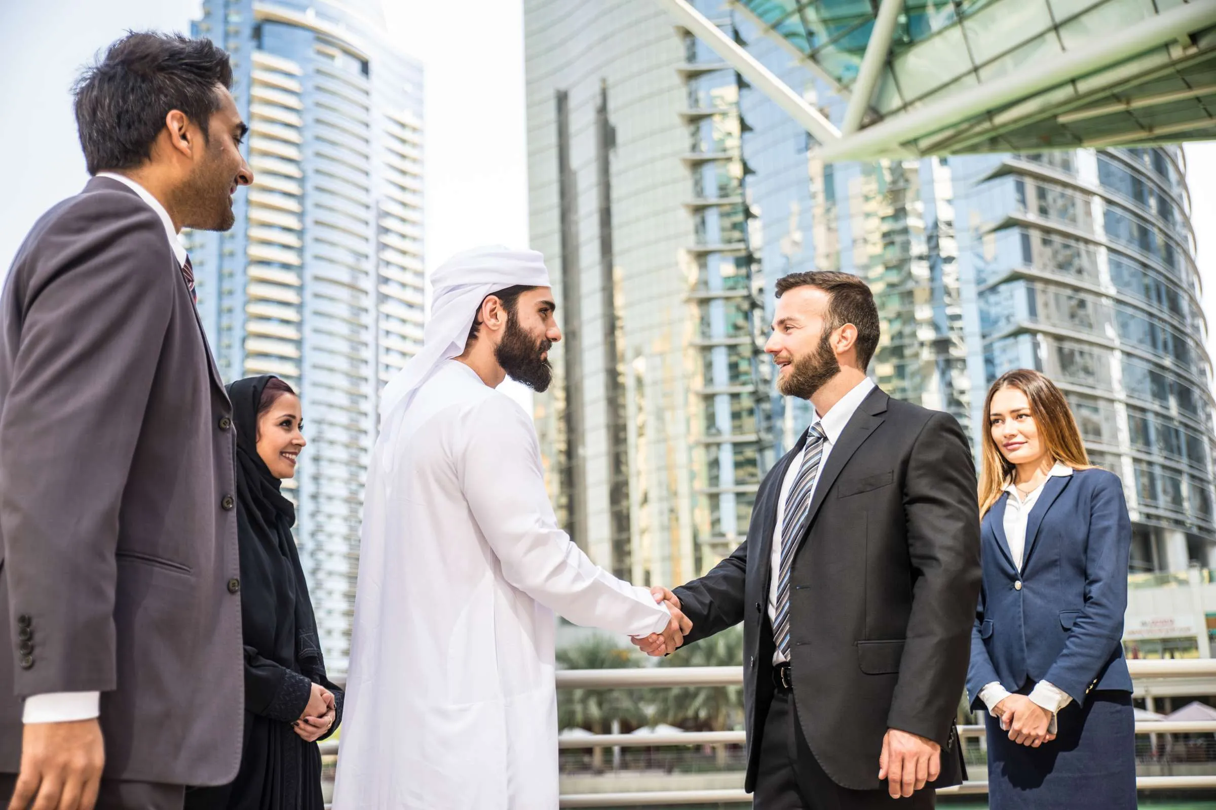 Setting Up Your Business in the UAE: Navigating Costs Made Simple